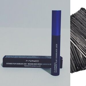 MAC Extended Play Gigiblack Lash Mascara